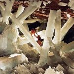 Пещера гигантских кристаллов Наика