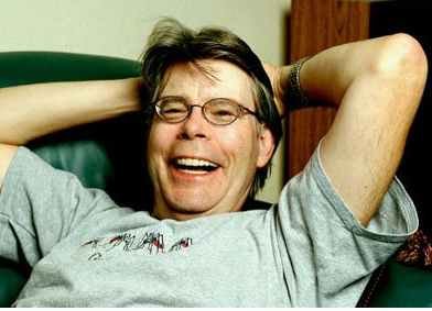 stephen-king-received-30-rejections-for-carrie