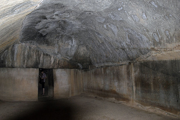 Barabar-Caves-21